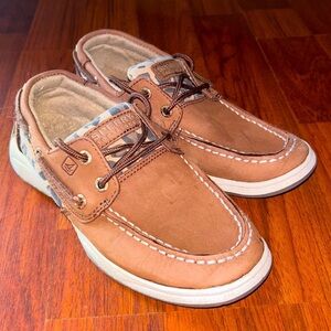 Sperry Top Sider G Intrepid Youth Shoes Size 4.5